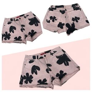 Smoke Rise Red Black Jean Shorts with Bold Floral Print size L